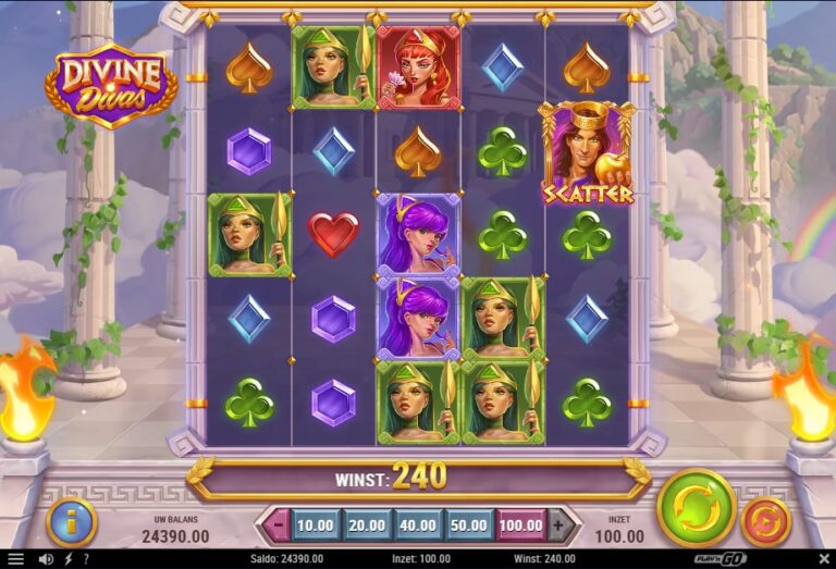 Screenshot 2 van Divine Divas